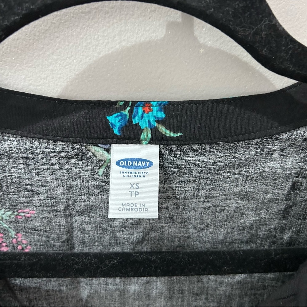 Old Navy Black Floral Dress-XS - Picture 4 of 7